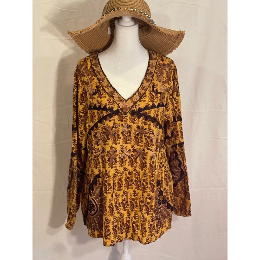 Talisman Sitara Long Bishop Sleeve Floral V-Neck Top - Size XL